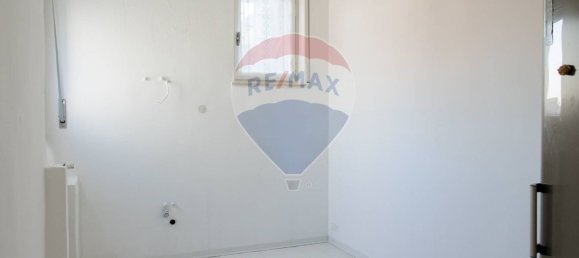 3 bedrooms Apartment in Sesto San Giovanni, Italy No. 54042 6