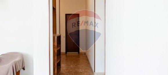 3 bedrooms Apartment in Sesto San Giovanni, Italy No. 54042 3