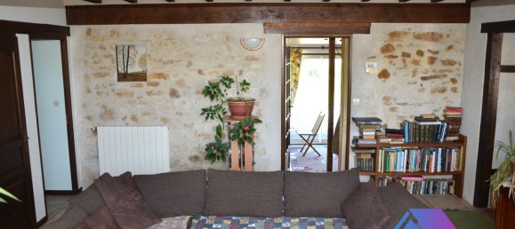 6 bedrooms House in Le Chatelet, France No. 272358 14