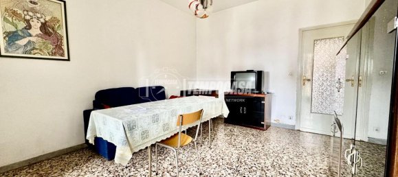 Apartamento de 3 habitaciónes en Rivoli, Italy No. 130538 6