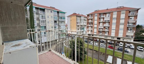 Apartamento de 3 habitaciónes en Rivoli, Italy No. 130538 21