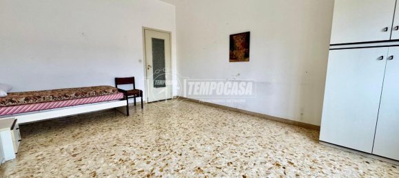 Apartamento de 3 habitaciónes en Rivoli, Italy No. 130538 11