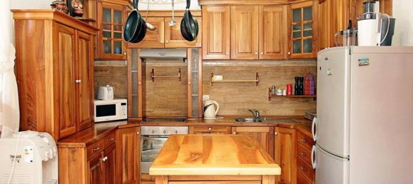 4 bedrooms Commercial property in Budva, Montenegro No. 121 24