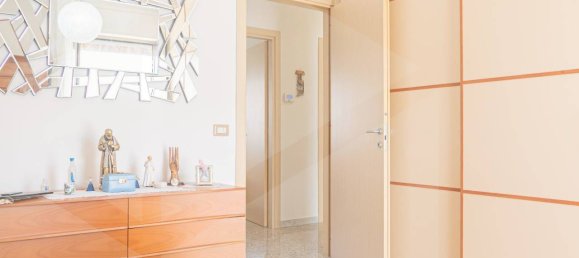 Квартира с 3 комнатами в Бари, Италия № 22761 16