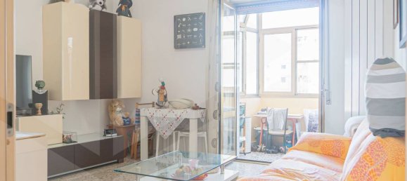 Квартира с 3 комнатами в Бари, Италия № 22761 17