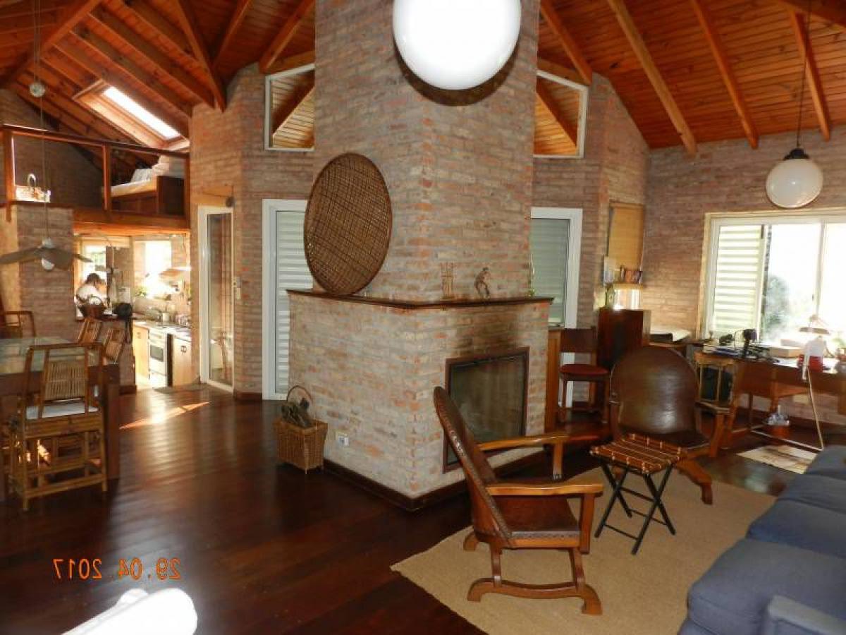 3 Schlafzimmer Haus in Escobar, Argentina, Nr. 20259