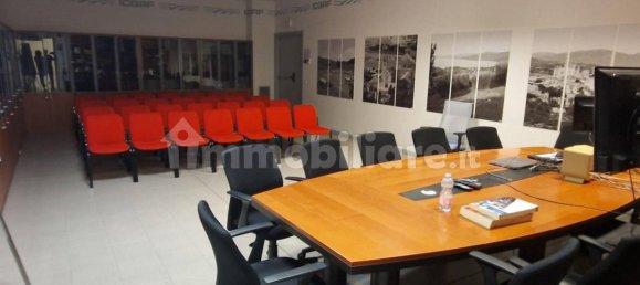 Armazém em Perugia, Italy 3000 m² N.º 349486 5