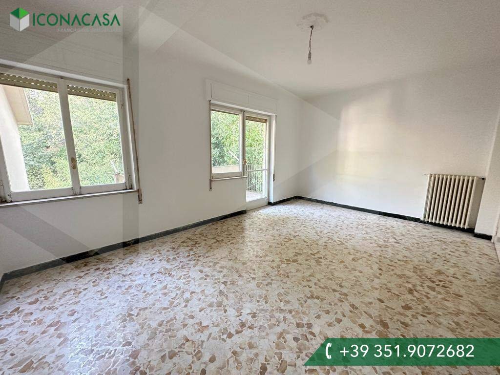 5غرفة شقة في Matera, Italy رقم 33643