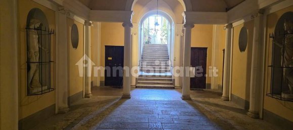 4 bedrooms Apartment in Siena, Italy No. 269652 2