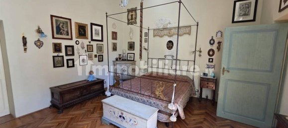 4 bedrooms Apartment in Siena, Italy No. 269652 10