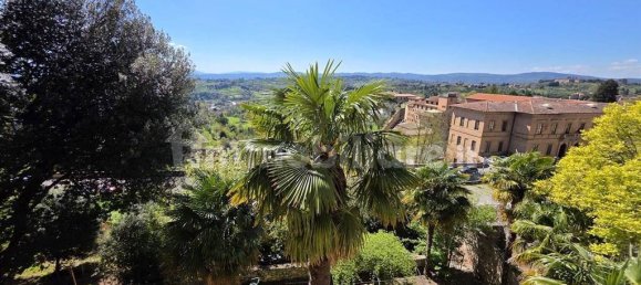 4 bedrooms Apartment in Siena, Italy No. 269652 11