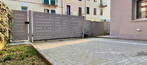 4-Zimmer Wohnung in Vicenza, Italy, Nr. 24435 3