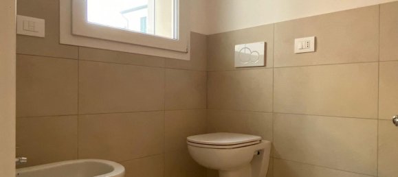 4-Zimmer Wohnung in Vicenza, Italy, Nr. 24435 22
