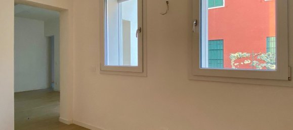 4-Zimmer Wohnung in Vicenza, Italy, Nr. 24435 13