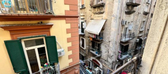 Apartamento de 2 divisões em Naples, Italy N.º 35956 21