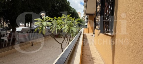 Apartamento de 2 dormitorios en Palermo, Italy No. 294747 8