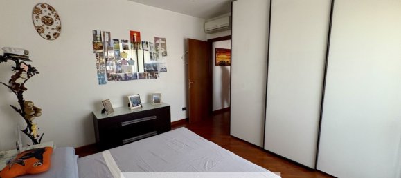 4 rooms Duplex in Chioggia, Italy No. 299340 16