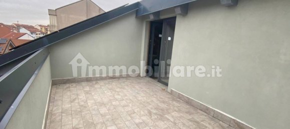 2 bedrooms Penthouse in Venaria Reale, Italy No. 255639 3