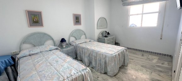 3 bedrooms Penthouse in Fuengirola, Spain No. 148644 21