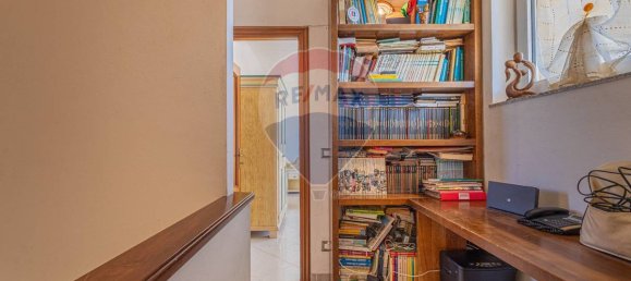 Casa de 4 dormitorios en Sassari, Italy No. 296177 39