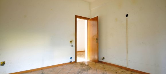 Квартира с 2 комнатами в Марино, Италия № 46881 4