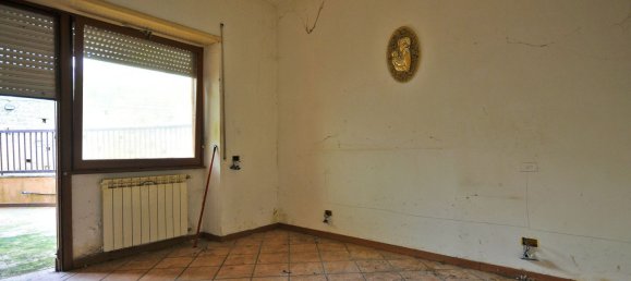 Квартира с 2 комнатами в Марино, Италия № 46881 6