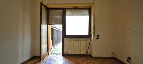 Квартира с 2 комнатами в Марино, Италия № 46881 24