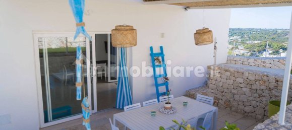 3 bedrooms Villa in Castro, Italy No. 331800 5