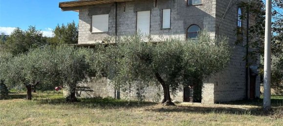 Дом с 4 комнатами в Эличе, Италия № 56796 13