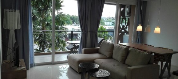 2 bedrooms Condo in Pattaya, Thailand No. 895 11