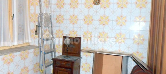 2 bedrooms House in Stroppiana, Italy No. 125391 6