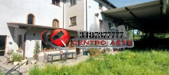 Casa de 10 habitaciónes en Rome, Italy No. 16977 6