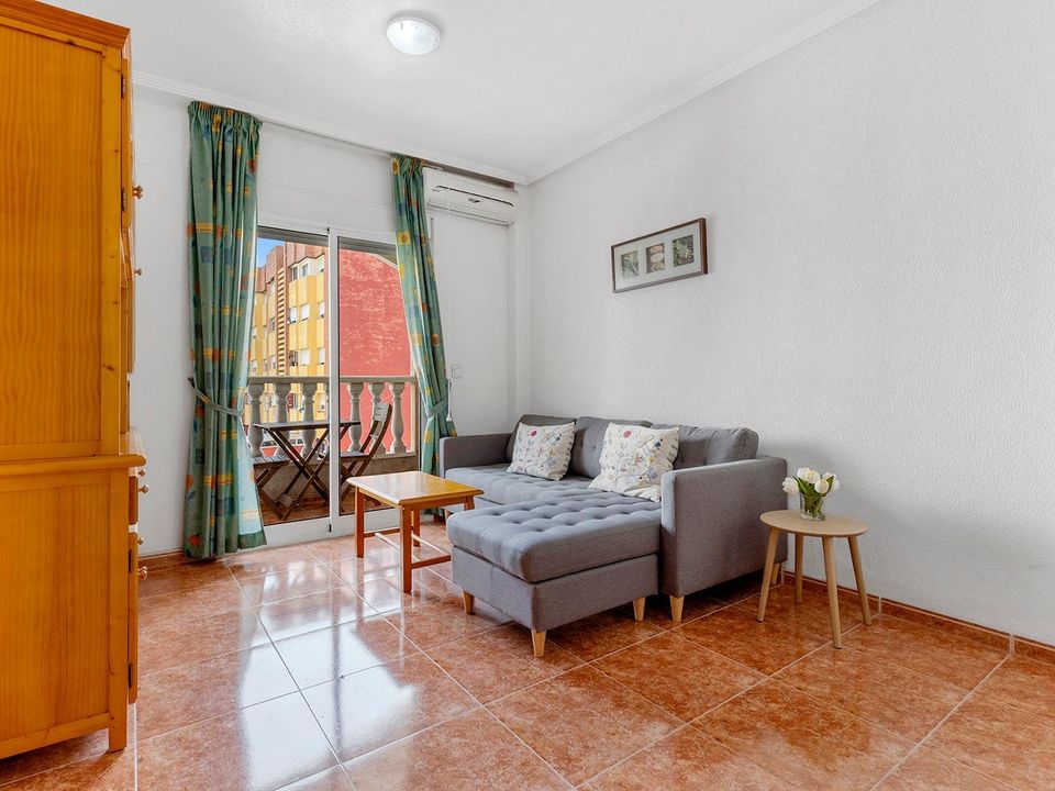 2 bedrooms Apartment in Torrevieja, Spain No. 179494