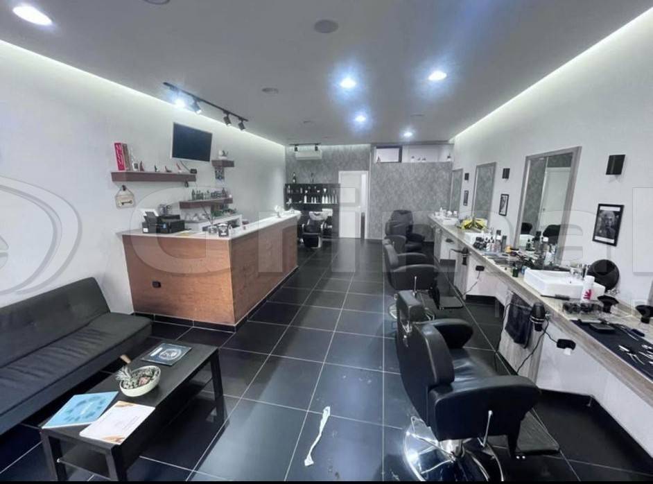 2 rooms Commercial property in Qualiano, Italy No. 349758