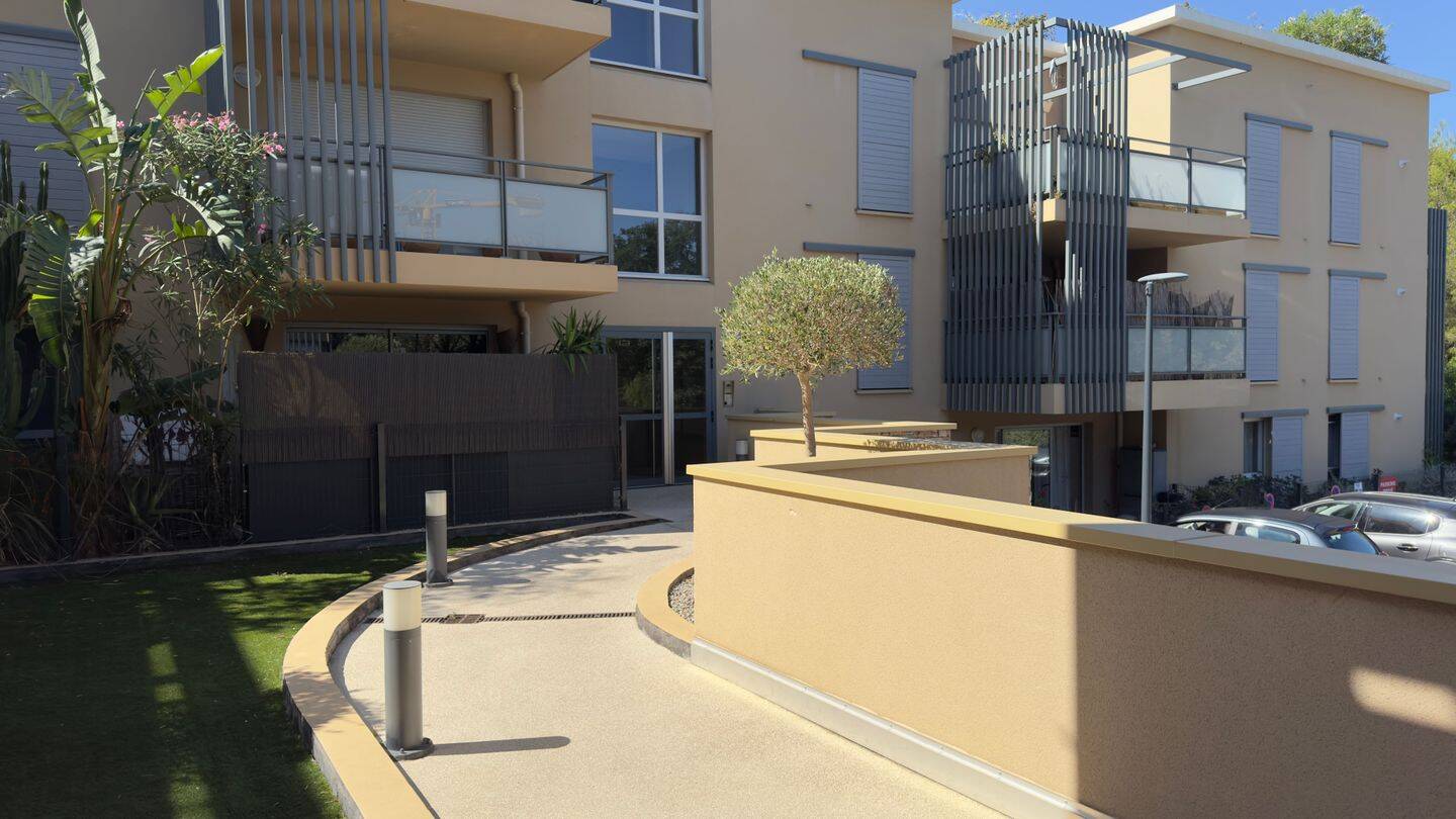 2غرفة شقة في Six-Fours-les-Plages, France رقم 334289