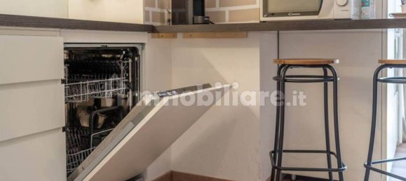 Квартира с 4 комнатами в Верона, Италия № 225769 26