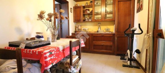 3 غرف نوم فيلا في Marmirolo, Italy رقم 129064 19