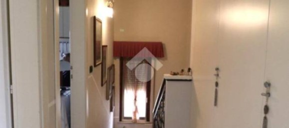 3 غرف نوم فيلا في Marmirolo, Italy رقم 129064 14