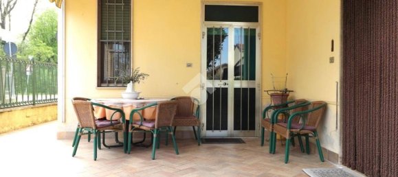 3 غرف نوم فيلا في Marmirolo, Italy رقم 129064 4