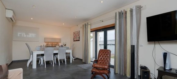 4 bedrooms House in Loures, Portugal No. 158471 4