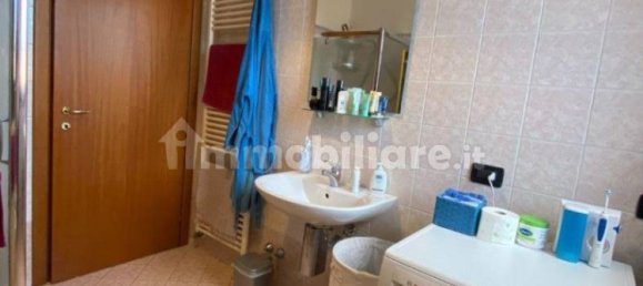 3 bedrooms House in Ferrara, Italy No. 307335 4