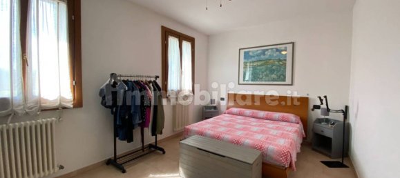 3 bedrooms House in Ferrara, Italy No. 307335 12