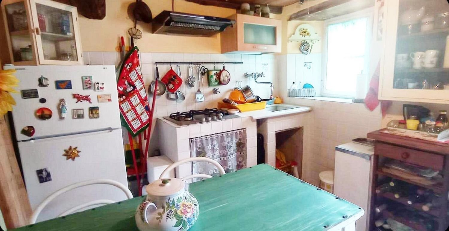 2 rooms Duplex in Pescaglia, Italy No. 254271
