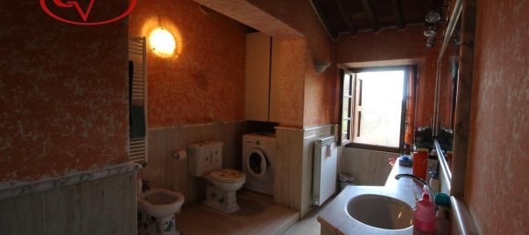 6 rooms House in Terranuova Bracciolini, Italy No. 234078 6