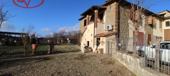6 rooms House in Terranuova Bracciolini, Italy No. 234078 12