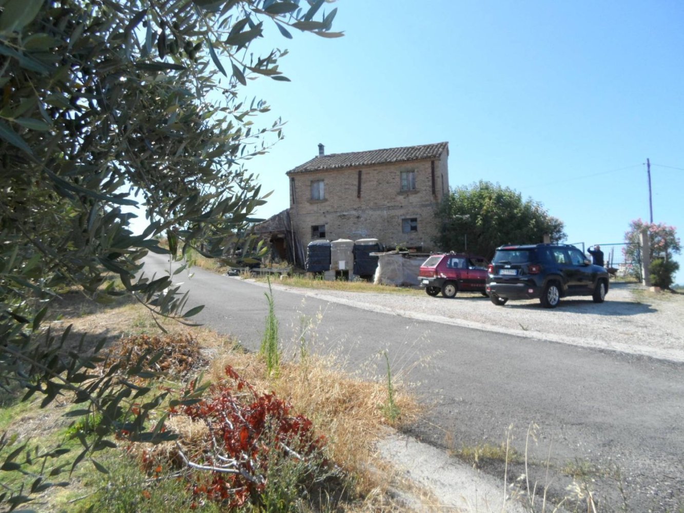 5 rooms House in Acquaviva Picena, Italy No. 271695