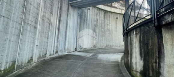 26m² Warehouse in Seriate, Italy No. 52682 12