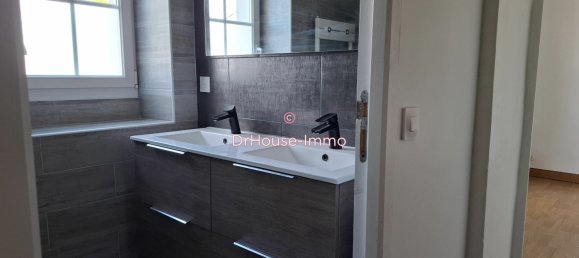 3 bedrooms House in Ruelle-sur-Touvre, France No. 332454 10