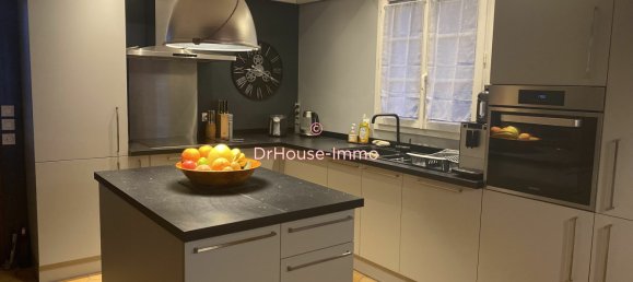 3 bedrooms House in Ruelle-sur-Touvre, France No. 332454 5