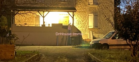 3 bedrooms House in Ruelle-sur-Touvre, France No. 332454 2